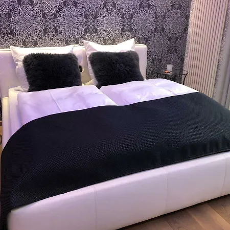 Luxus Nähe Messe - Lanxess Arena * Cologne