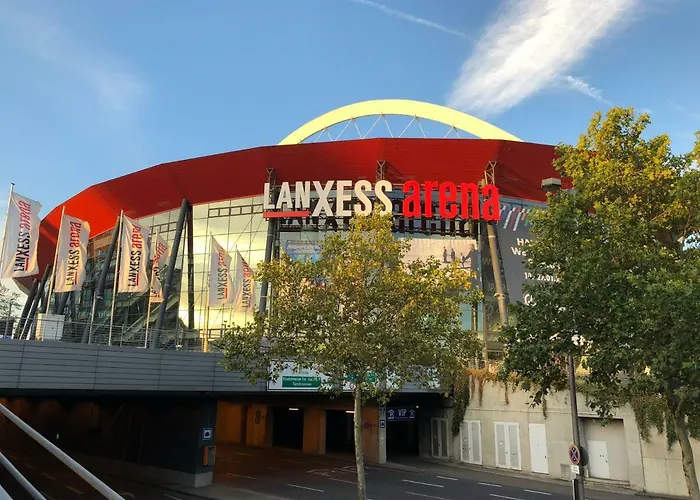 Luxus Naehe Messe - Lanxess Arena *