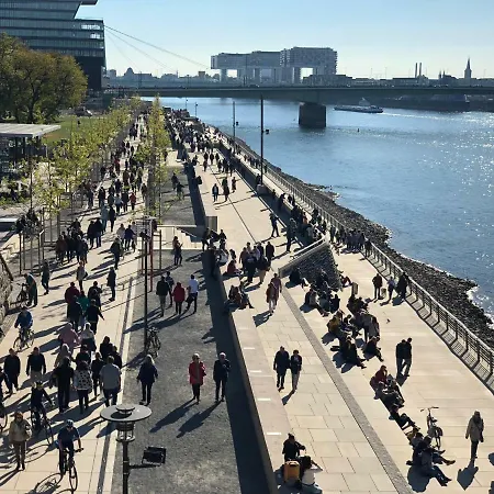 Apartmán Luxus Naehe Messe - Lanxess Arena *